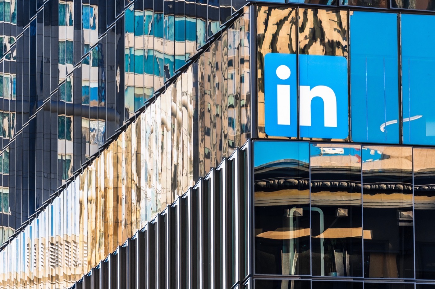 20 super especialistas em LinkedIn que você precisa seguir para turbinar sua carreira