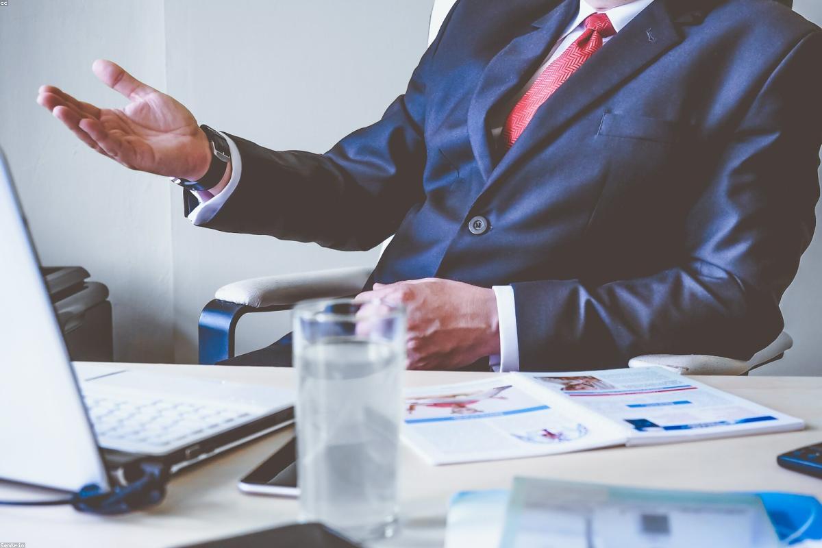 Por que investir em porta-vozes fortalece sua marca B2B no LinkedIn