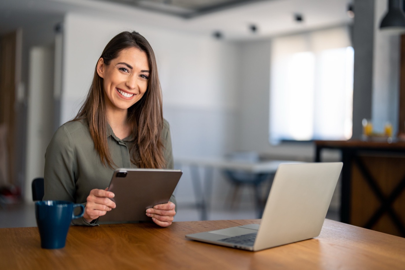 Por que investir em thought leadership no LinkedIn? Pesquisa da Edelman responde